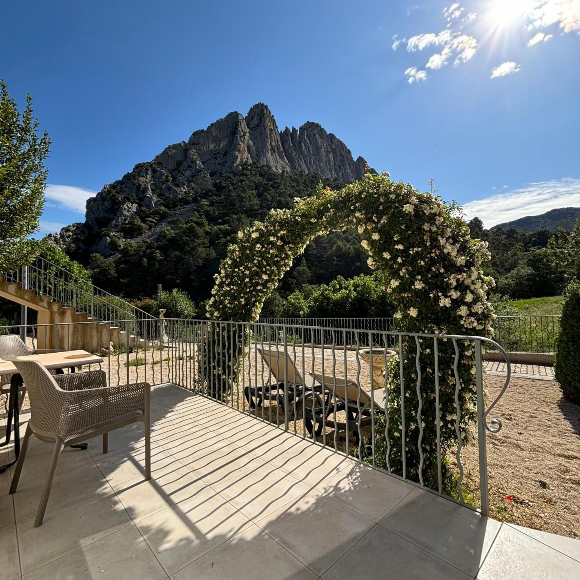 Domaine Saint Julien Hotel Buis-les-Baronnies Ngoại thất bức ảnh